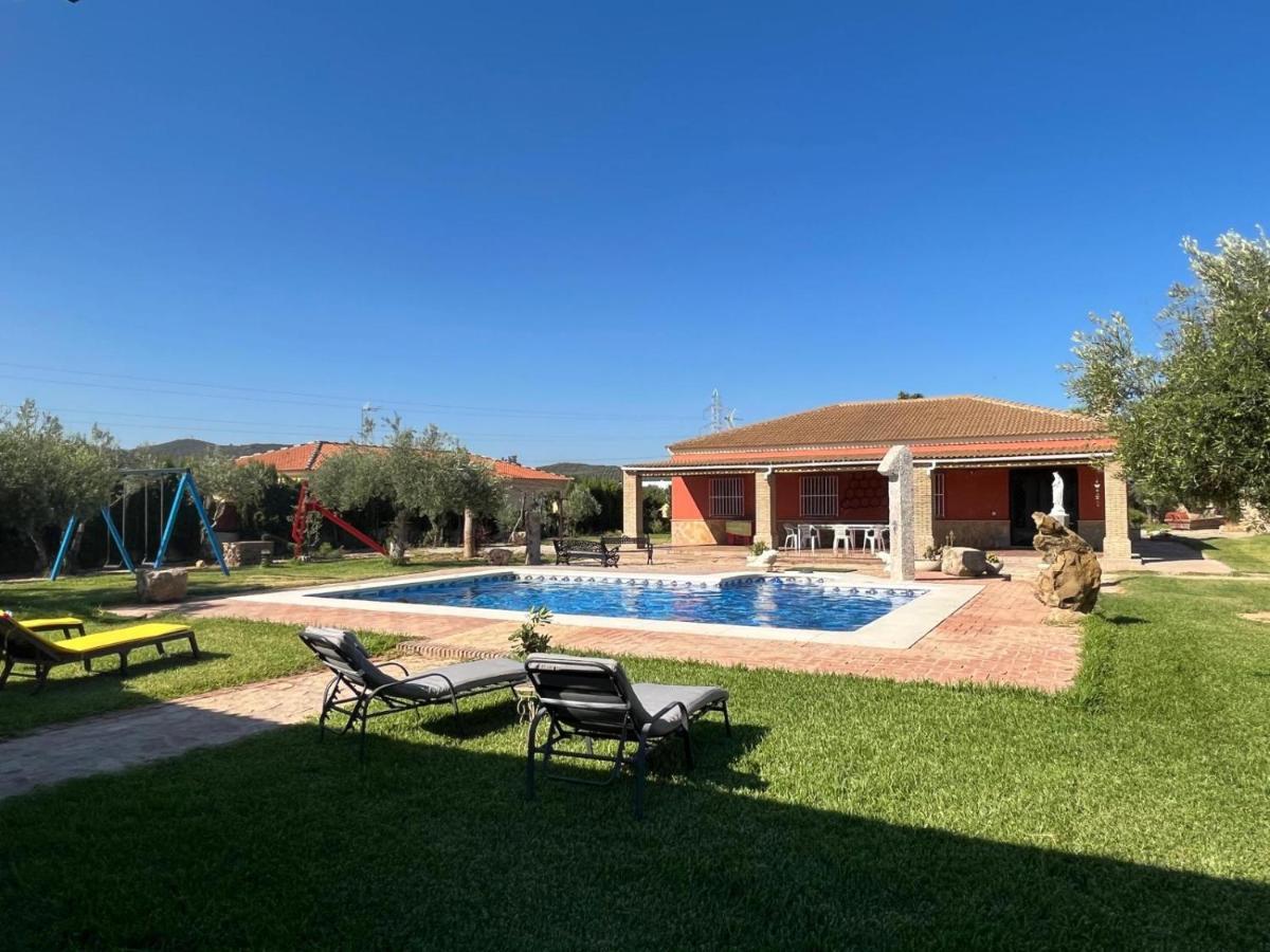 La Estacada Vila Lora del Río Exterior foto